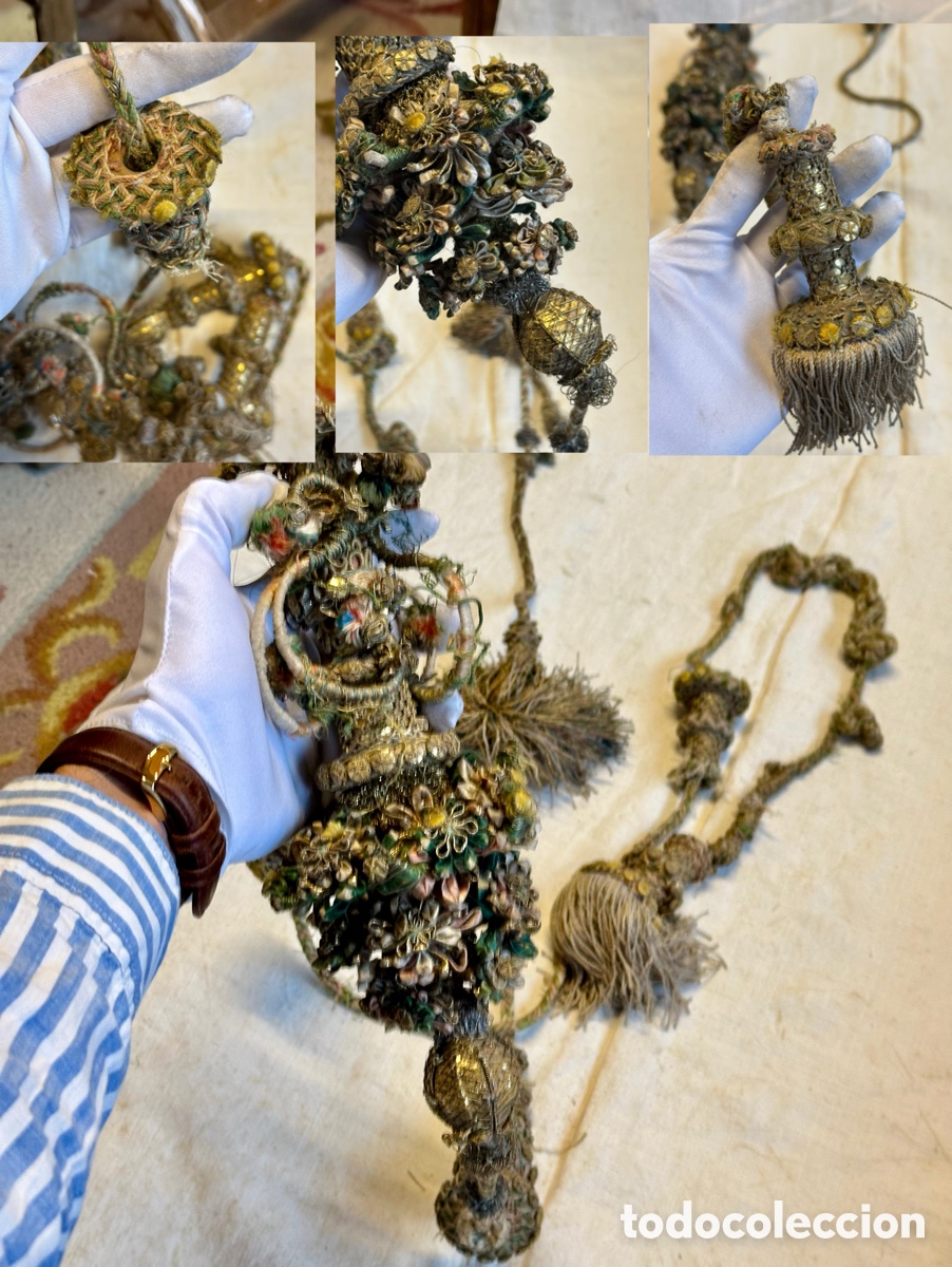 Antig&uuml;edades: Espectacular borla alzapa&ntilde;o palaciega 2,5 Mts. Hilo de oro pasamaner&iacute;a seda cord&oacute;n trenzado borl&oacute;n.