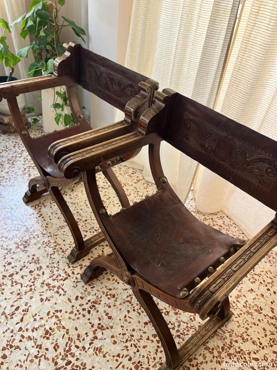 Antig&uuml;edades: Pareja de sillas Jamugas