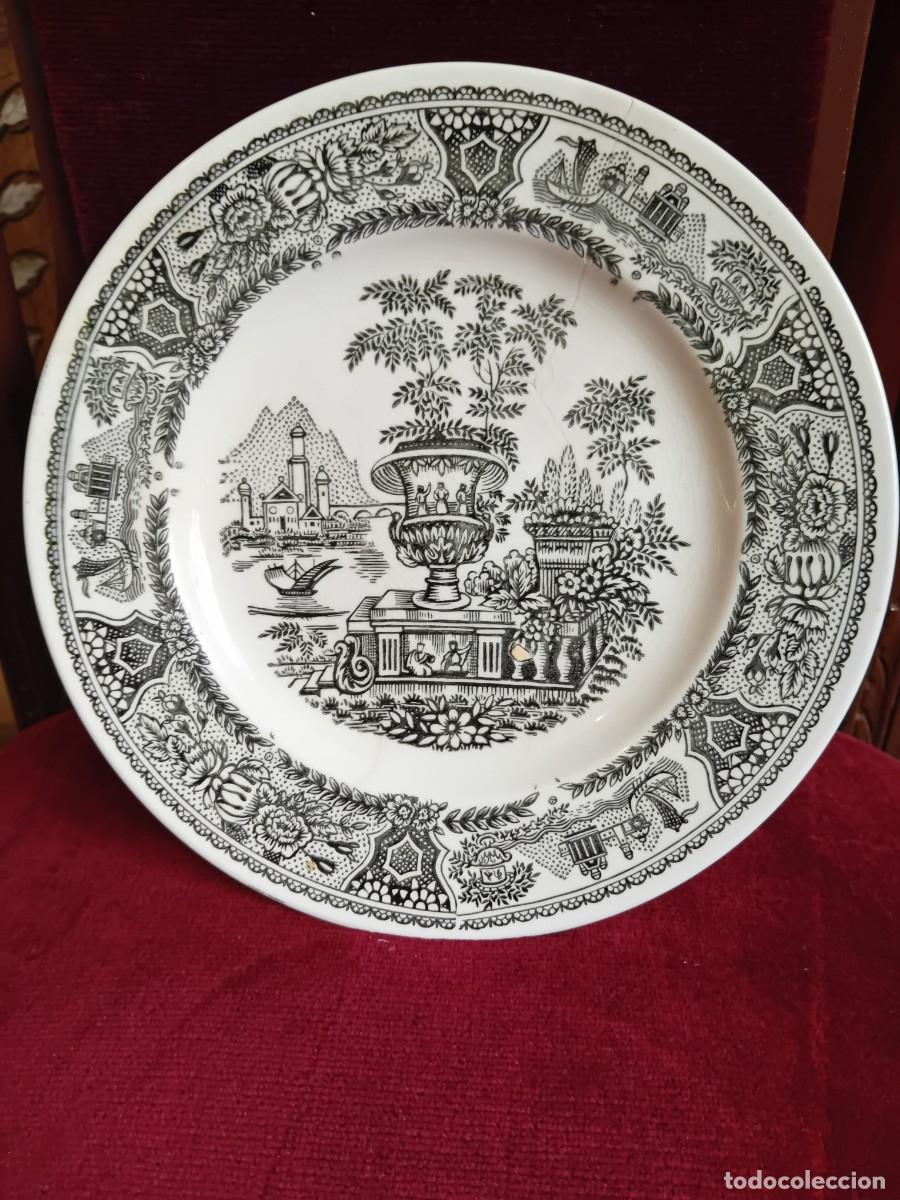 Antig&uuml;edades: Plato de Vargas Segovia d&eacute;cada de los 50