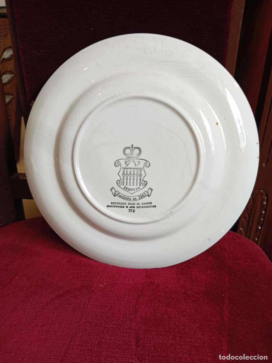 Antig&uuml;edades: Plato de Vargas Segovia d&eacute;cada de los 50 - Foto 3