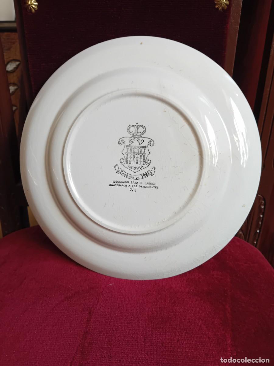 Antig&uuml;edades: Plato plano de Vargas Segovia d&eacute;cada de los 50 - Foto 3