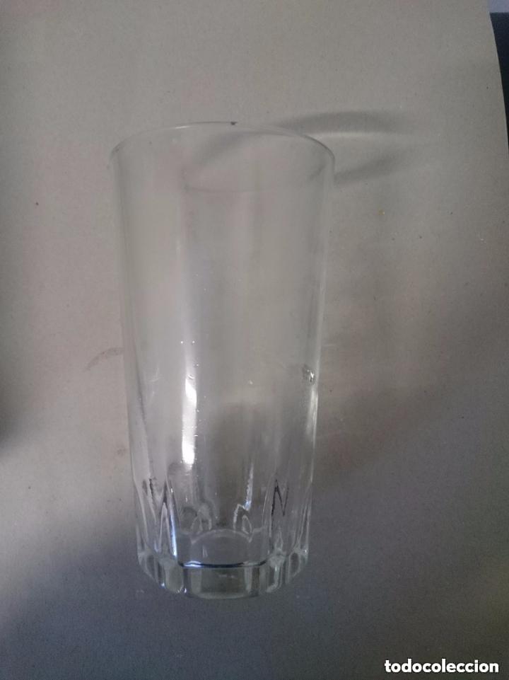 Antig&uuml;edades: VASO ALARGADO TIPO 4 -A&Ntilde;OS 70