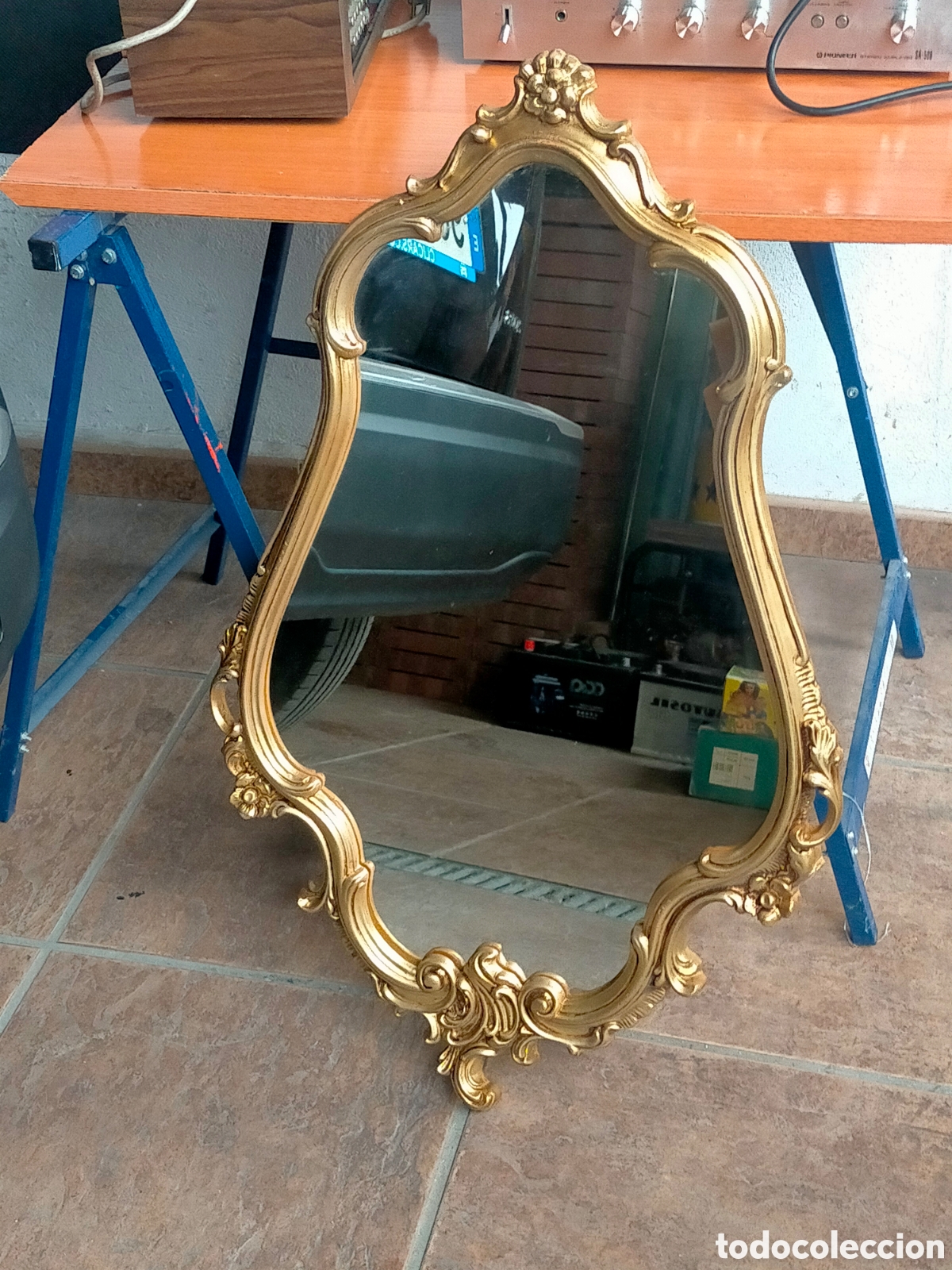 Antig&uuml;edades: ESPEJO DE PARED MARCO DORADO ESTILO CORNUCOPIA - Foto 1
