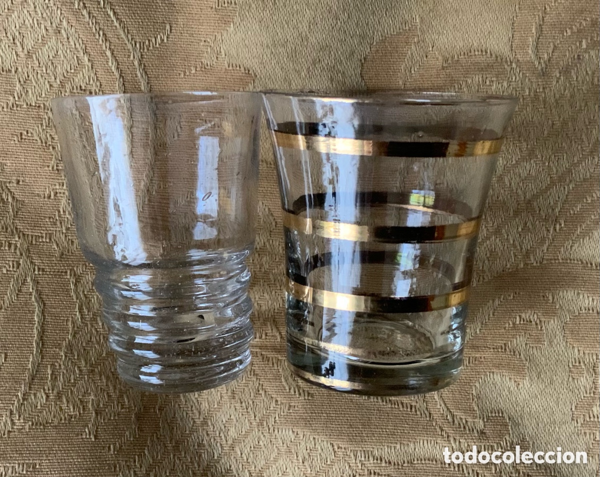 Antig&uuml;edades: 2 ANTIGUOS VASOS DE CHUPITOS - Foto 3