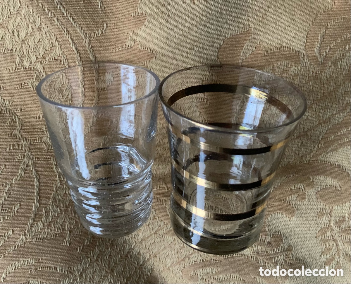 Antig&uuml;edades: 2 ANTIGUOS VASOS DE CHUPITOS - Foto 5