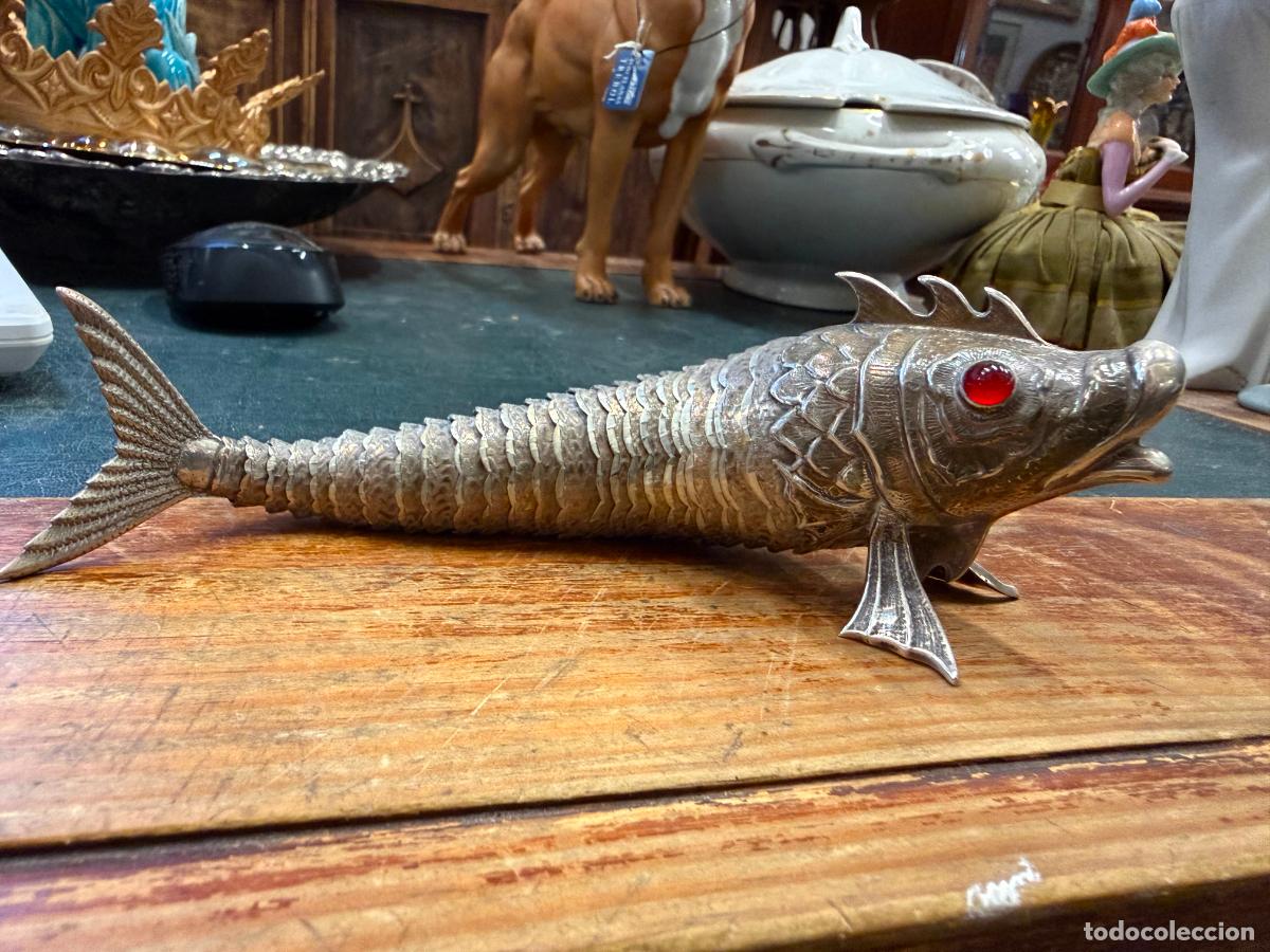 Antig&uuml;edades: PEZ EN PLATA DE LEY CONTRASTADO - MEDIDA 18 CM