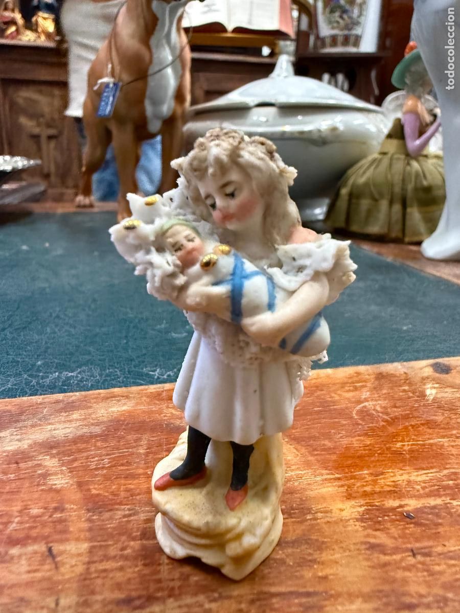 Antig&uuml;edades: FIGURA NI&Ntilde;A DE PORCELANA BISCUIT - MEDIDA 6,5 CM
