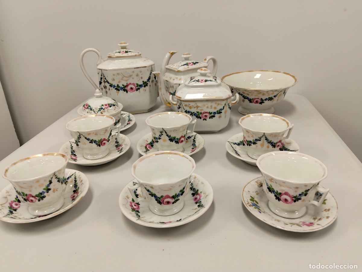 Antig&uuml;edades: JUEGO DE CAFE EN PORCELANA SIGLO XIX