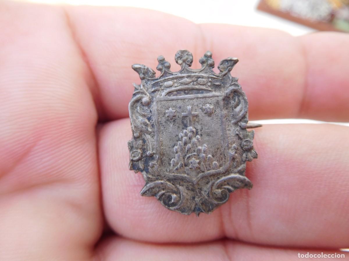 Antig&uuml;edades: Insignia antigua de plata, orden del Carmen. Carmelitas descalzos. Monte Carmelo