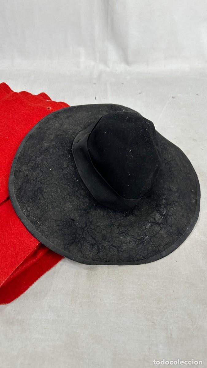 Antig&uuml;edades: Antiguo sombrero de ala ancha