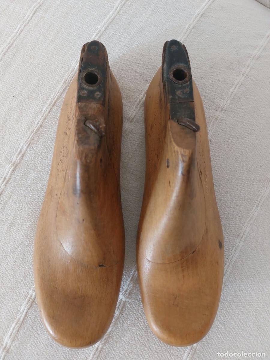Antig&uuml;edades: HORMAS DE MADERA DE ZAPATOS ANTIGUAS 37/38