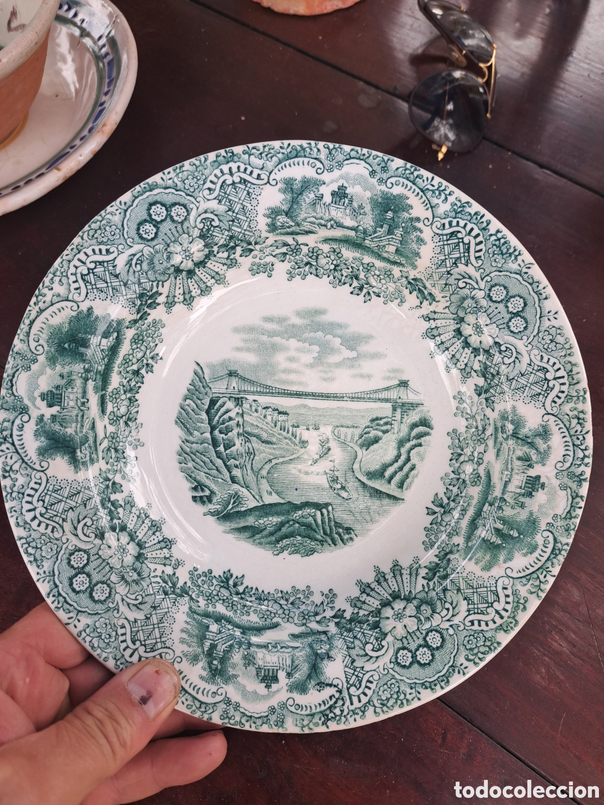 Antig&uuml;edades: Plato pickman en tono verde