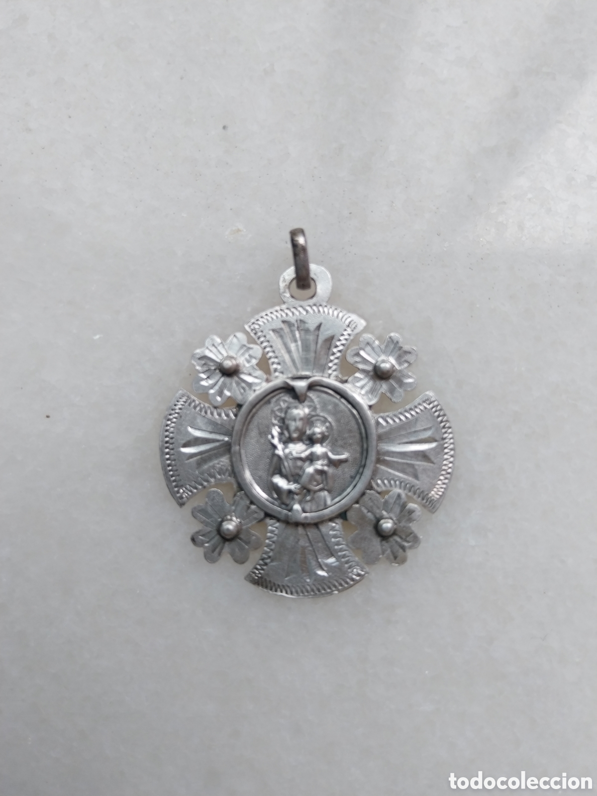 Antig&uuml;edades: Antigua medallita San Jos&eacute; de la Monta&ntilde;a en plata