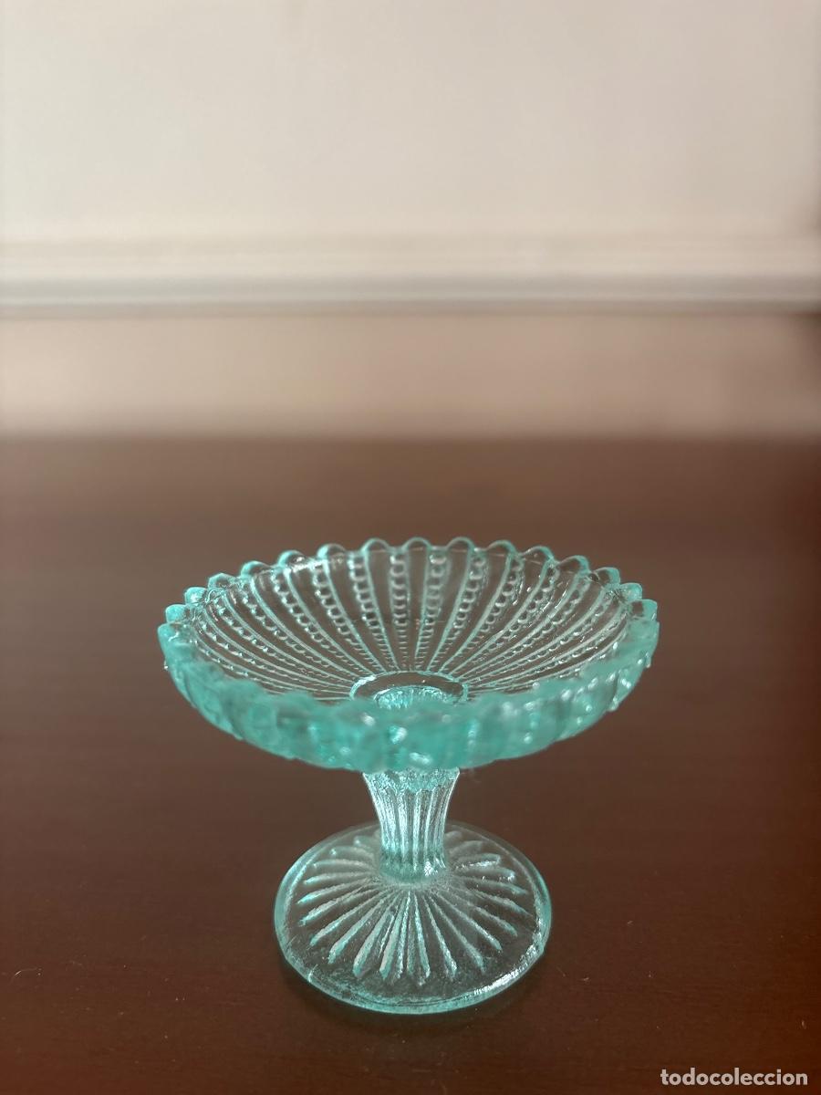 Antig&uuml;edades: Peque&ntilde;o frutero de cristal