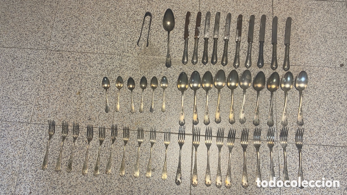 Antig&uuml;edades: ANTIGUA CUBERTER&Iacute;A FRANCESA DE METAL PLATEADO - ESTILO LUIS XV / ROCALLA - CON PUNZONES