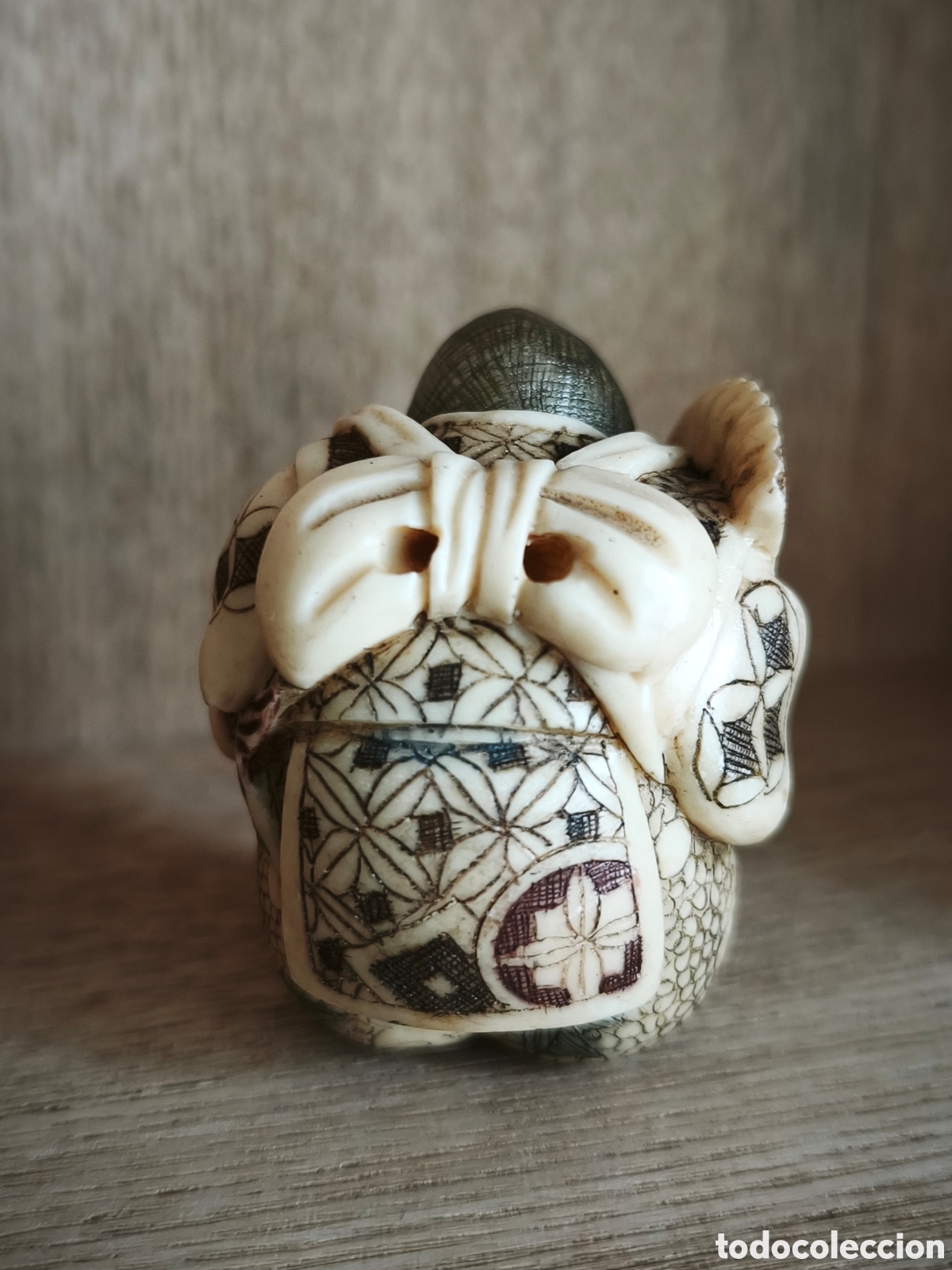Antig&uuml;edades: NETSUKE BOTON DE KIMONO - Foto 2