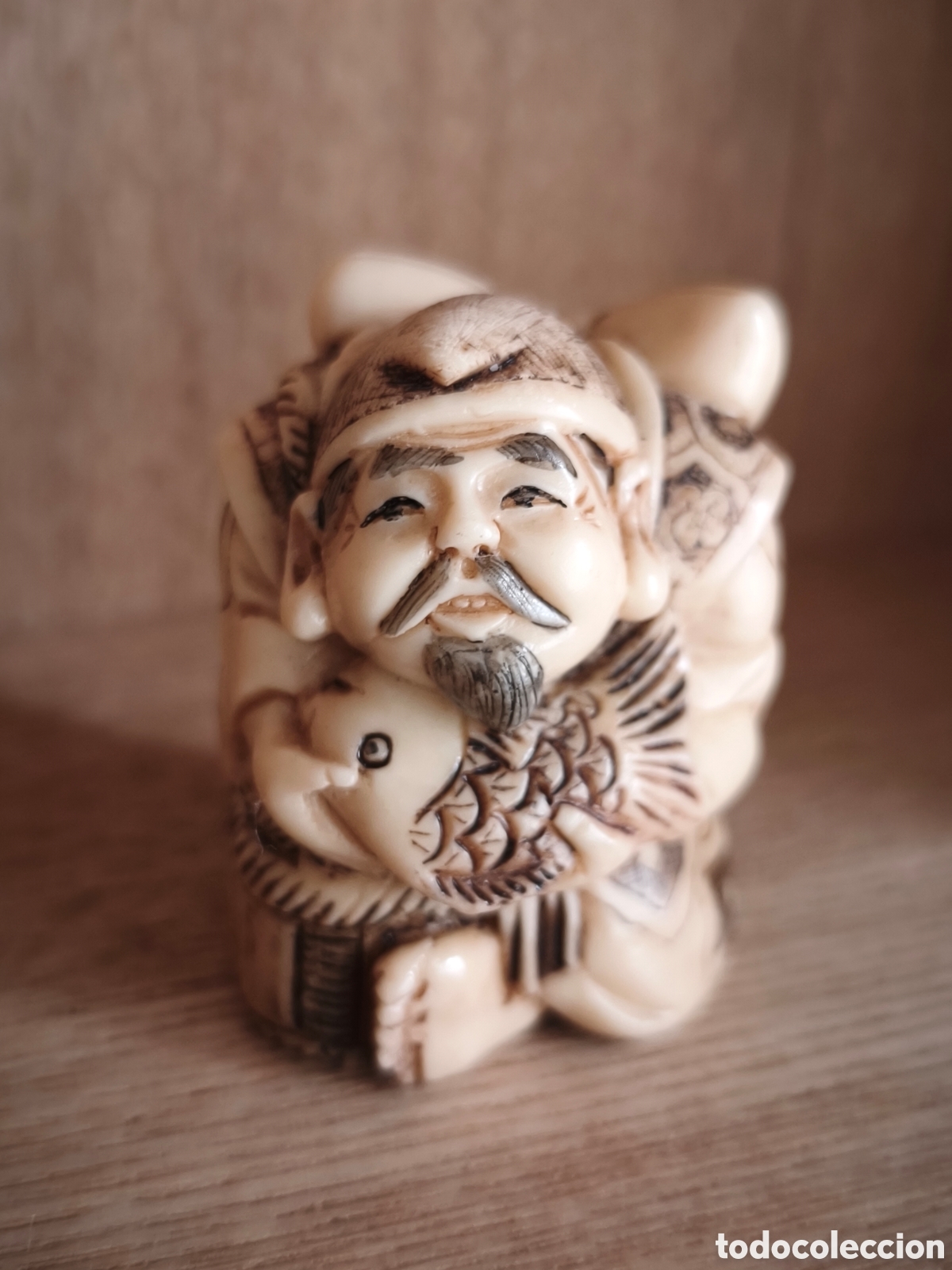 Antig&uuml;edades: NETSUKE BOTON DE KIMONO - Foto 2