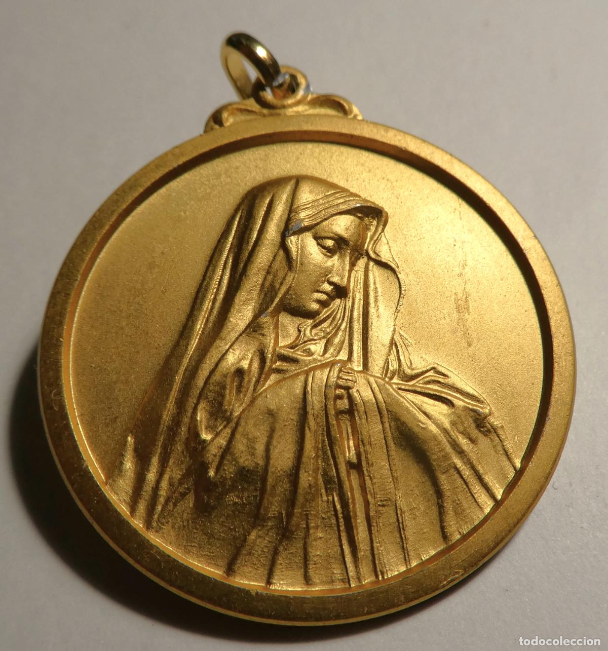 Antig&uuml;edades: Medalla de la Virgen de la Dolorosa. - Foto 1
