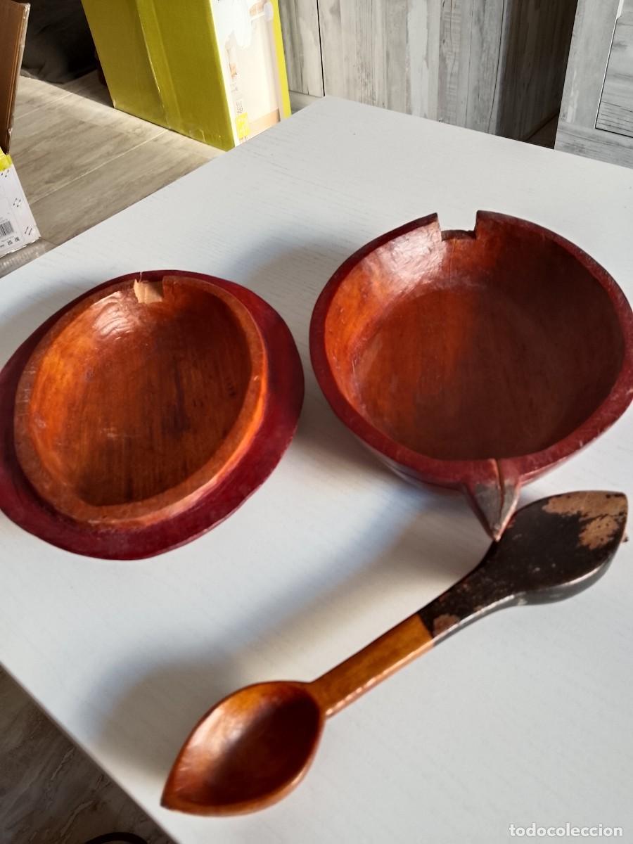 Antig&uuml;edades: Recipiente de madera con forma de tortuga - Foto 1