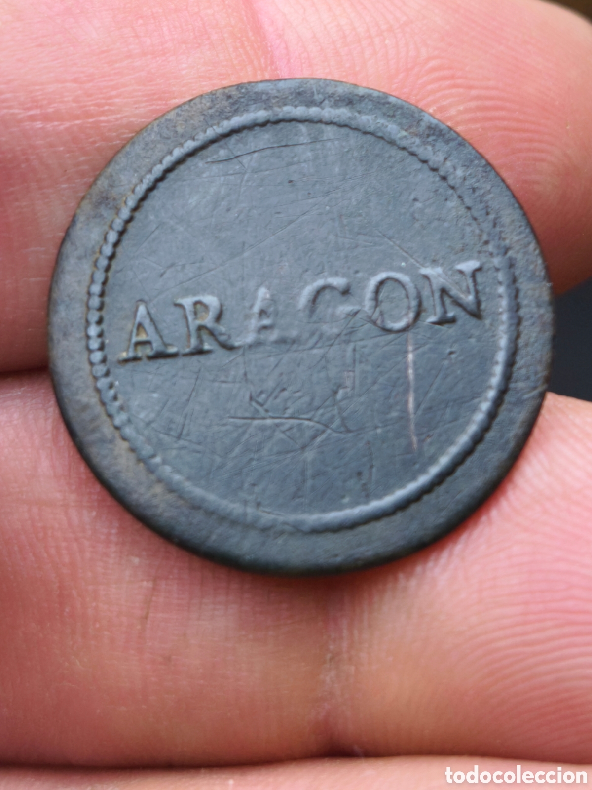 Antig&uuml;edades: Bot&oacute;n ARAGON Guerra Independencia 25 mm militar