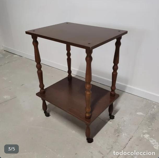 Antig&uuml;edades: Mesa auxiliar con ruedas o licorera - Foto 3