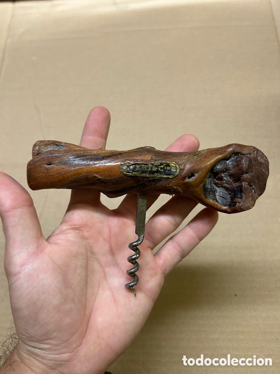 Antig&uuml;edades: Sacacorchos vintage de madera de sarmiento