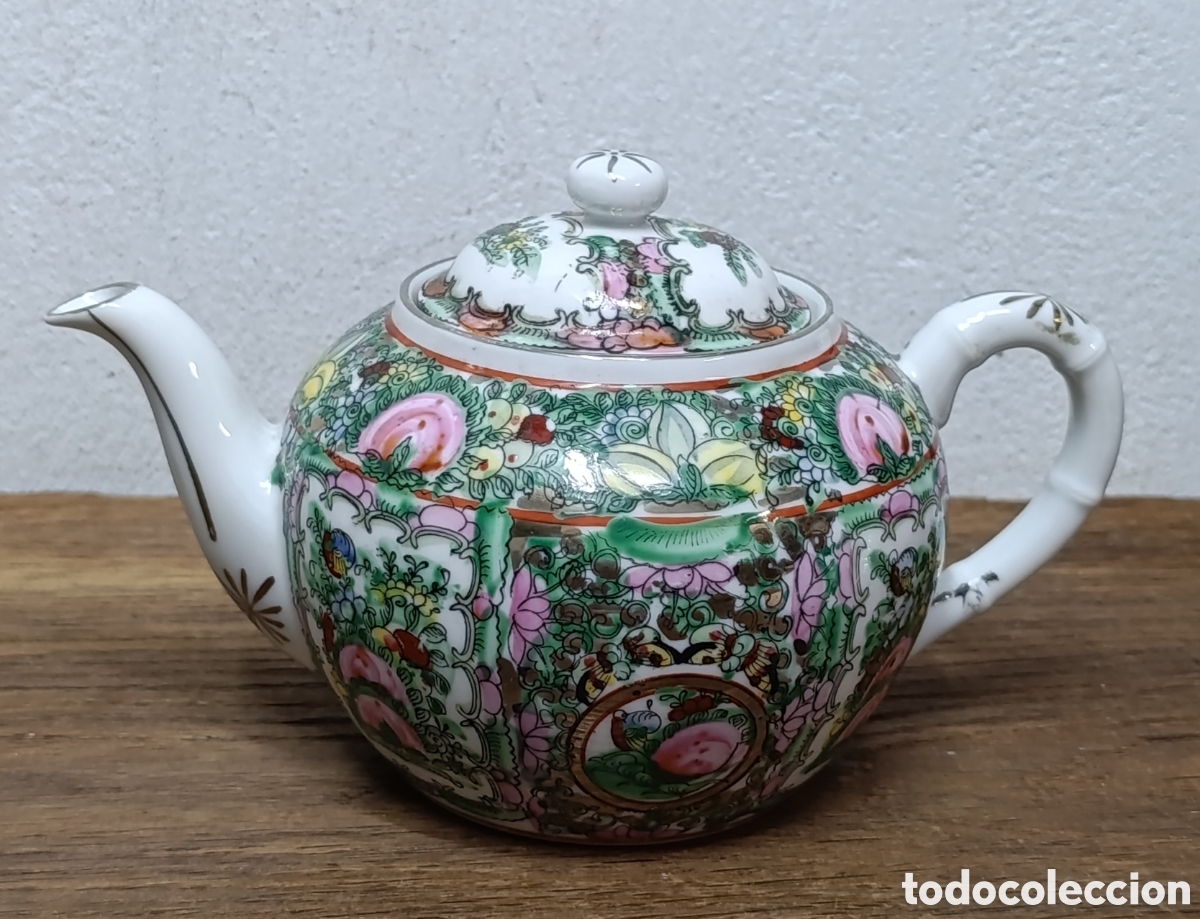 Antig&uuml;edades: ANTIGUA TETERA DE PORCELANA CHINA DE MACAO.