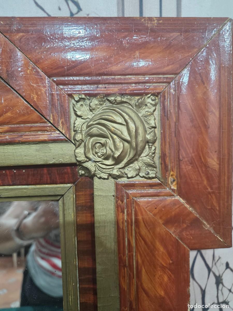 Antig&uuml;edades: Antiguo espejo de madera - Foto 2