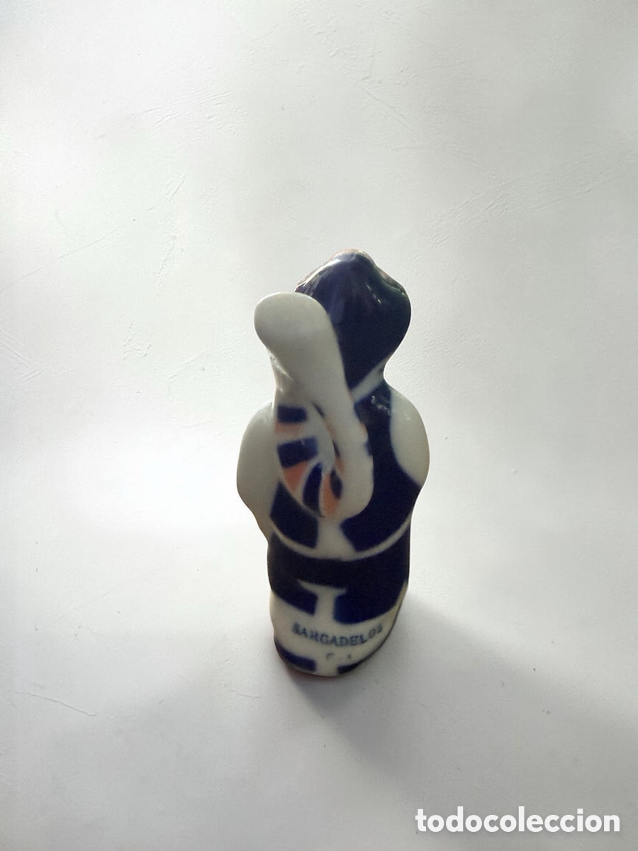Antig&uuml;edades: Figura de Gaitero Sargadelos - Foto 3