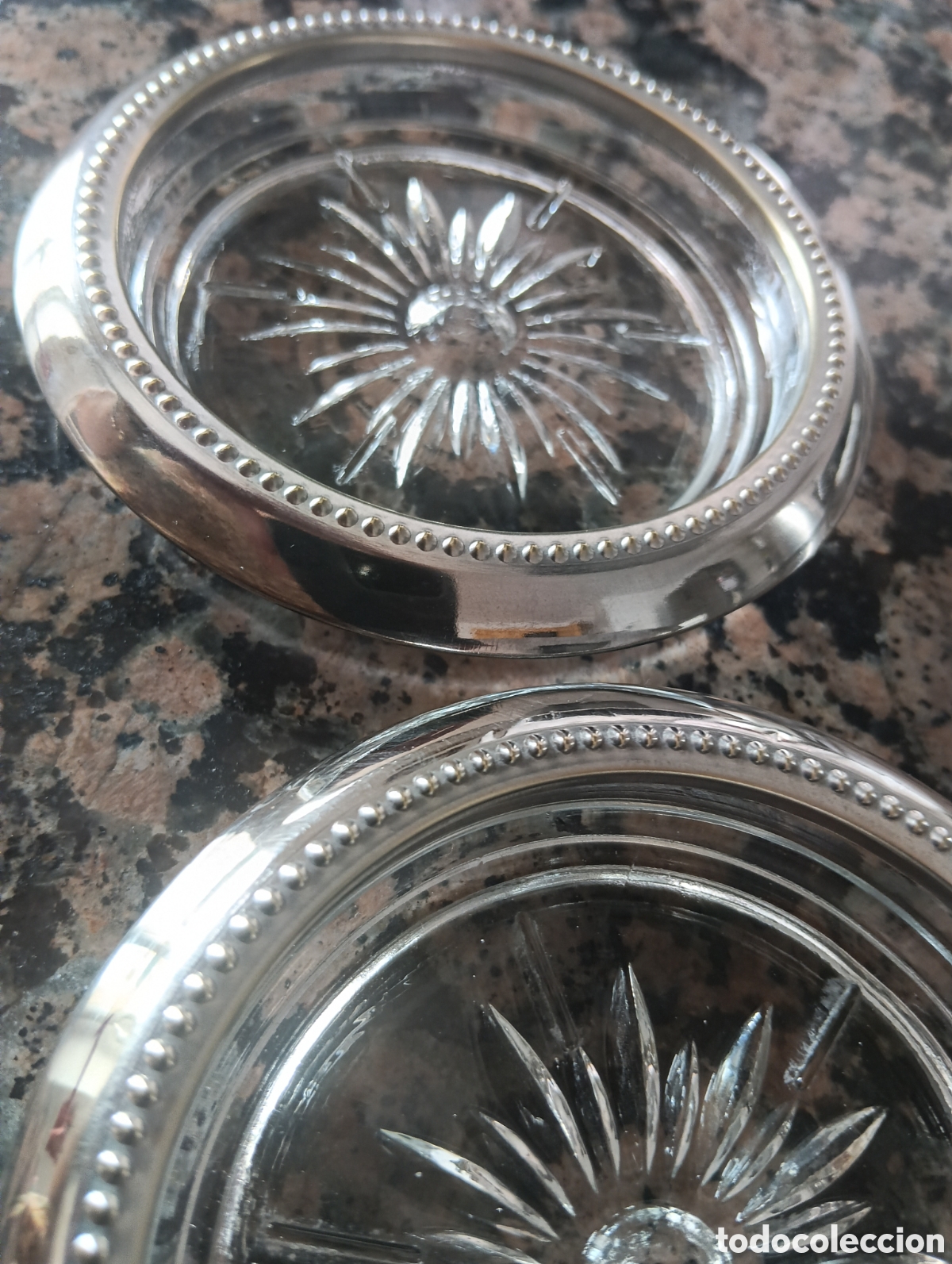 Antig&uuml;edades: Pareja posavasos cristal y plata - Foto 5