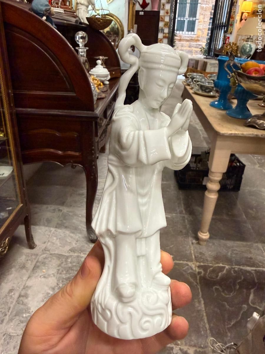 Antig&uuml;edades: ANTIGUA ESCULTURA ORIENTAL DE CERAMICA - MEDIDA 19 CM