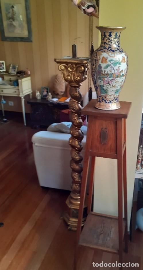 Antig&uuml;edades: Macetero madera de pie antiguo art deco. Columna pedestal 100 a&ntilde;os estilo modernista