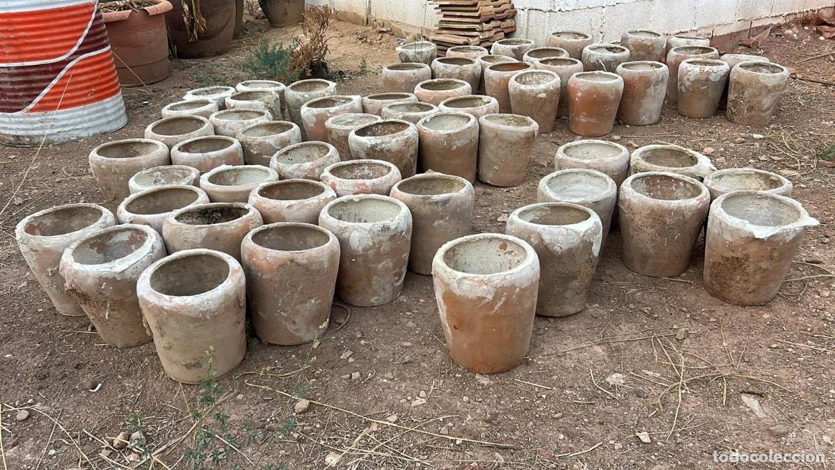 Antig&uuml;edades: NIDALES DE PALOMA ANTIGUOS EN BARRO COCIDO ZONA DE DAIMIEL CIUDAD REAL ALTURA ENTRE 23 Y 26 CMS.
