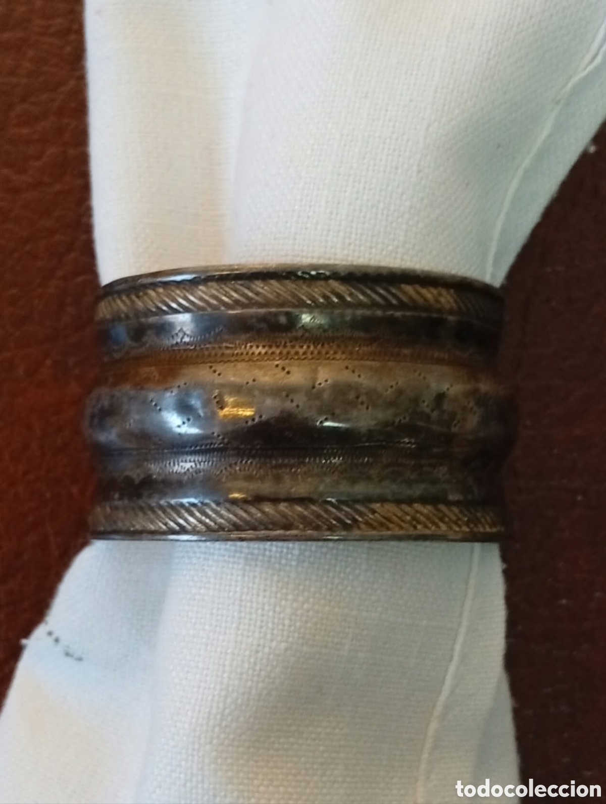 Antig&uuml;edades: Antiguo servilletero de plata de finales de 1800 hecho por joyeri