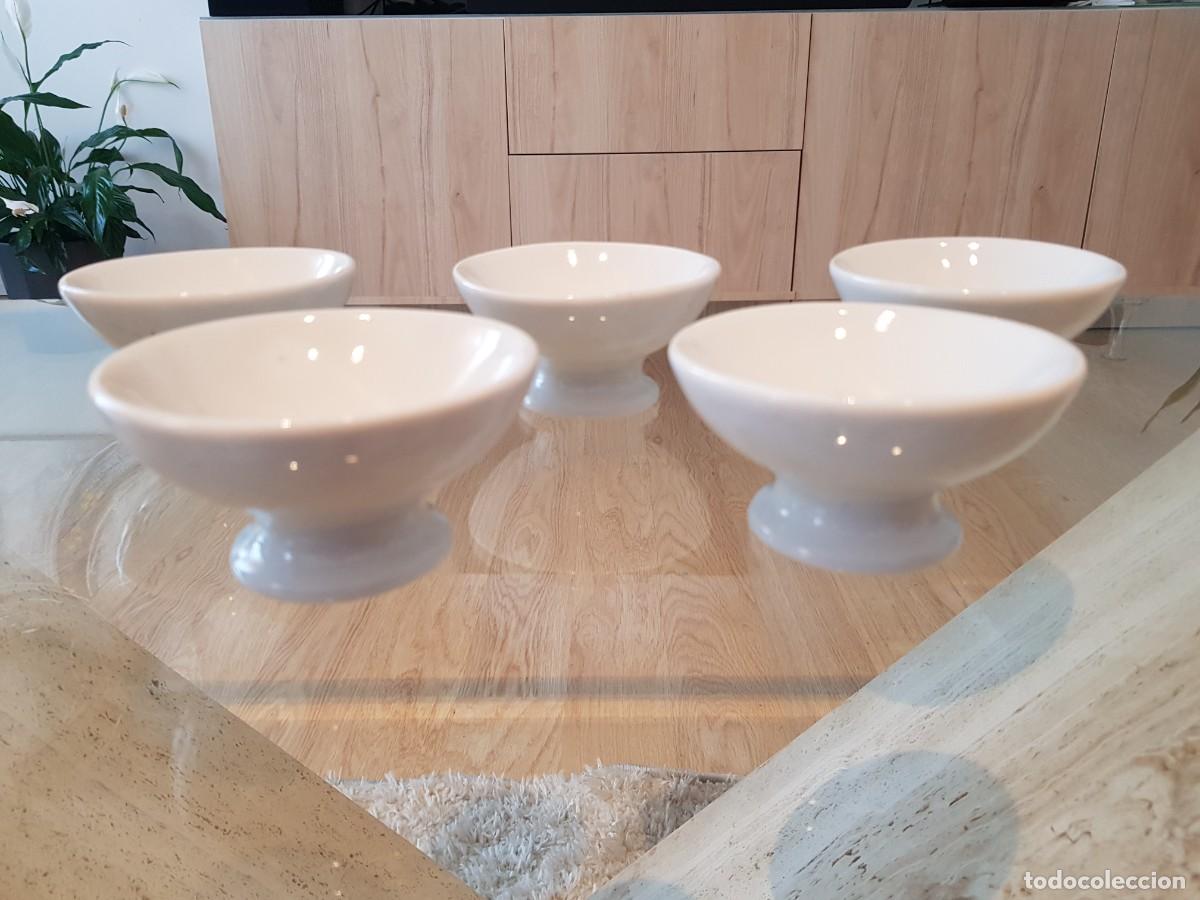 Antig&uuml;edades: LOTE DE 5 TAZAS PARA VINO DE PORCELANA
