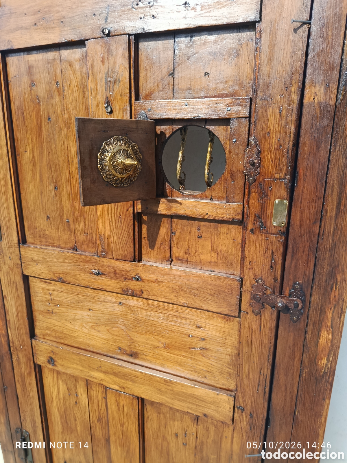 Antig&uuml;edades: Puerta de madera y bronce - Foto 8