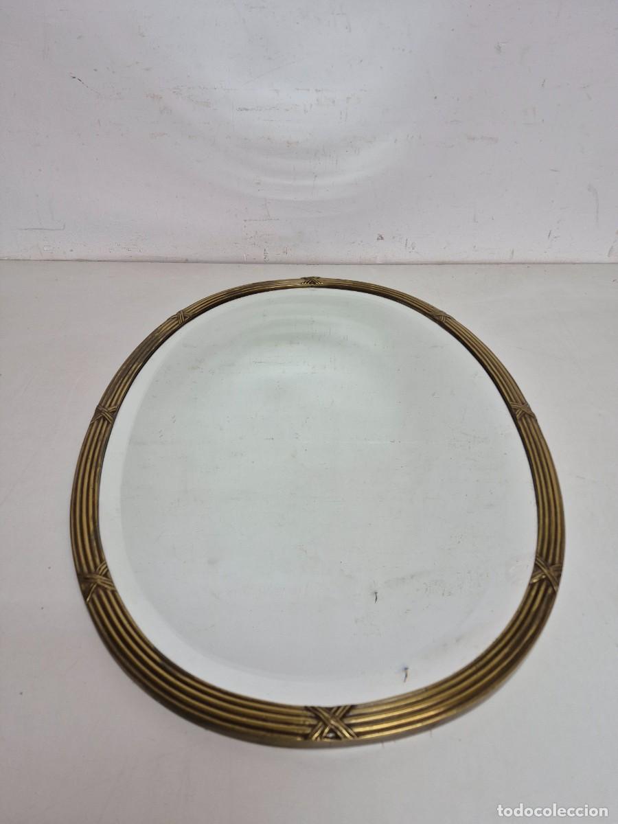 Antig&uuml;edades: Espejo Ovalado, Biselado - Bronce Cincelado - Foto 2