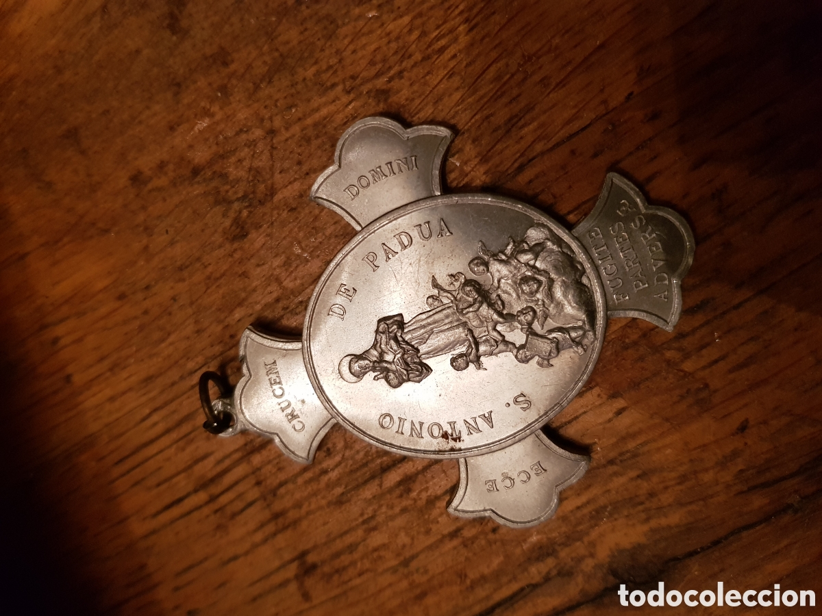 Antig&uuml;edades: ANTIGUA MEDALLA DE SAN ANTONIO DE PADUA