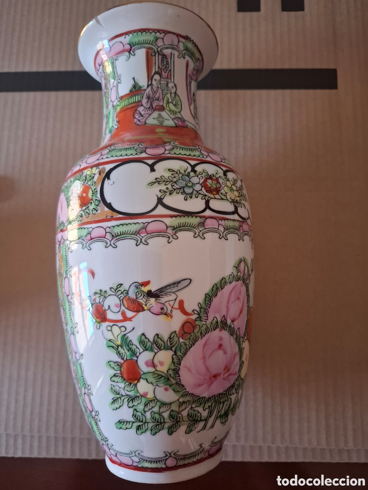 Antig&uuml;edades: Jarr&oacute;n oriental. 30 cm de altura