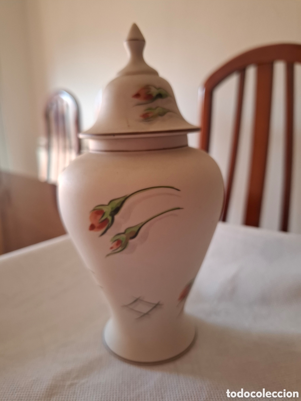 Oggetti Antichi: Jarr&oacute;n de porcelana de 20 cm