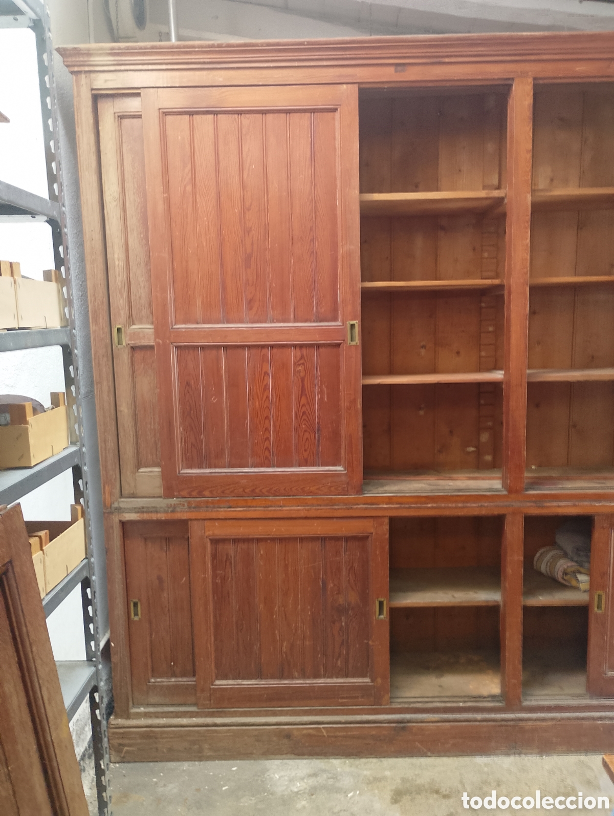 Antig&uuml;edades: Mueble macizo Melis antiguo - Foto 3