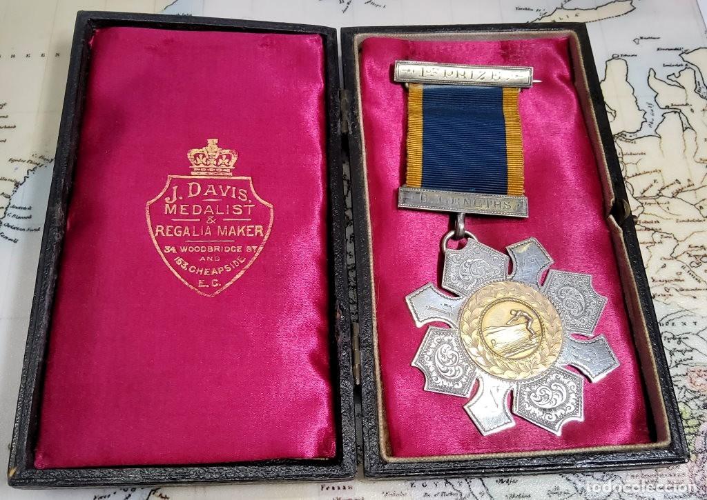 Antig&uuml;edades: MEDALLA DE ORO Y PLATA.CAMPEONATOS NACIONALES DE NATACION DE INGLATERRA DE 1898.RARISIMA