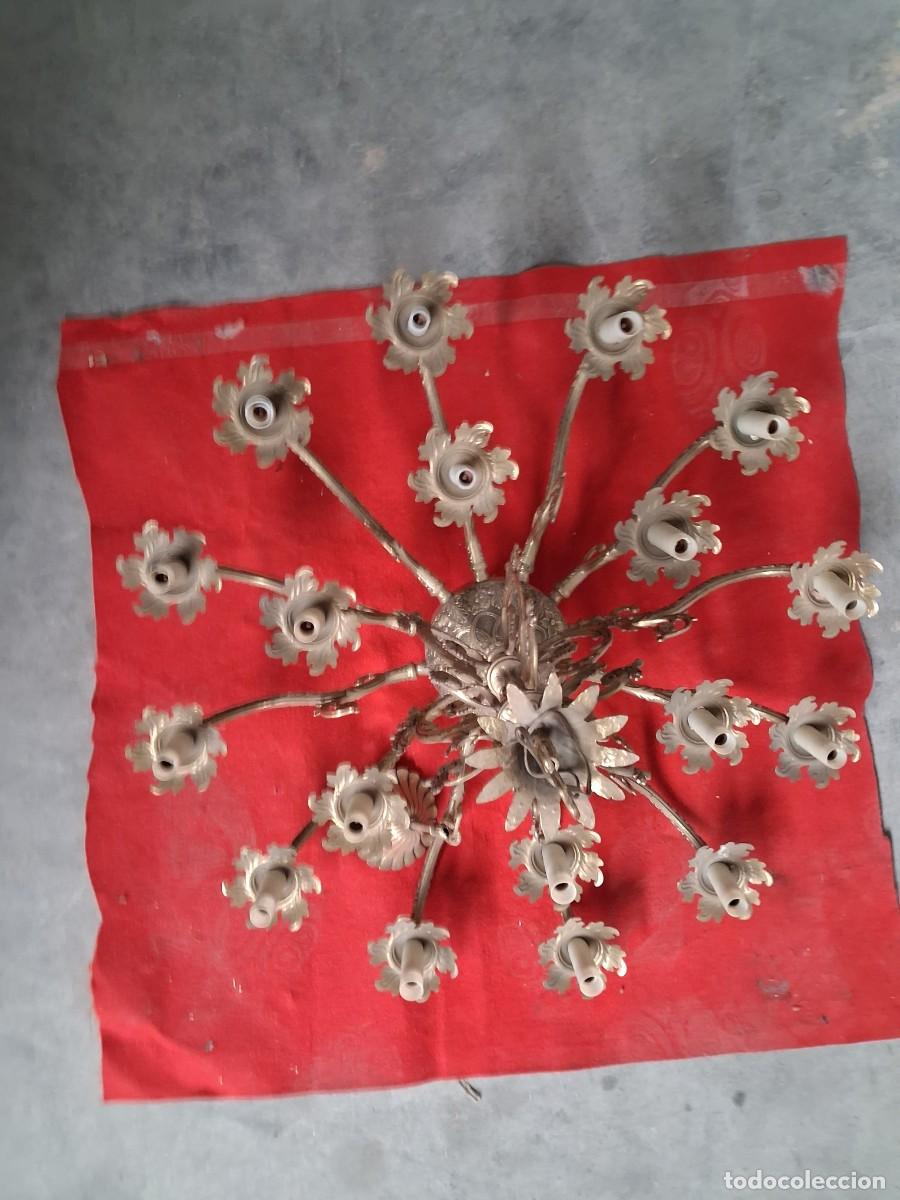 Antig&uuml;edades: Lampara de doce brazos - Foto 2