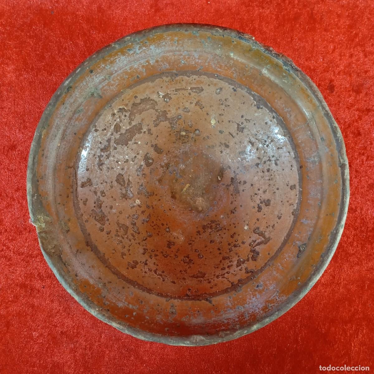 Antig&uuml;edades: PLATO DE TERRACOTA - PLAT DE TERRISSA VIDRIADA - CATAL&Agrave; - S. XIX - 22 CM - CER&Aacute;MICA POPULAR