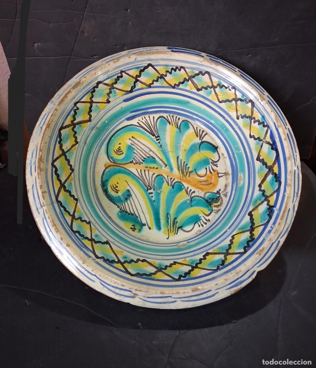 Antig&uuml;edades: Gran lebrillo de ceramica de Triana S.XVIII