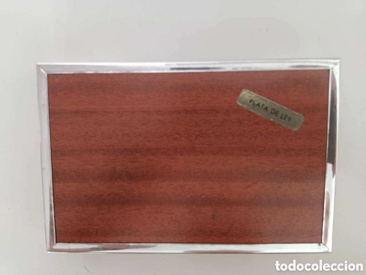 Antig&uuml;edades: Cofre Plata de Ley y madera - Foto 11