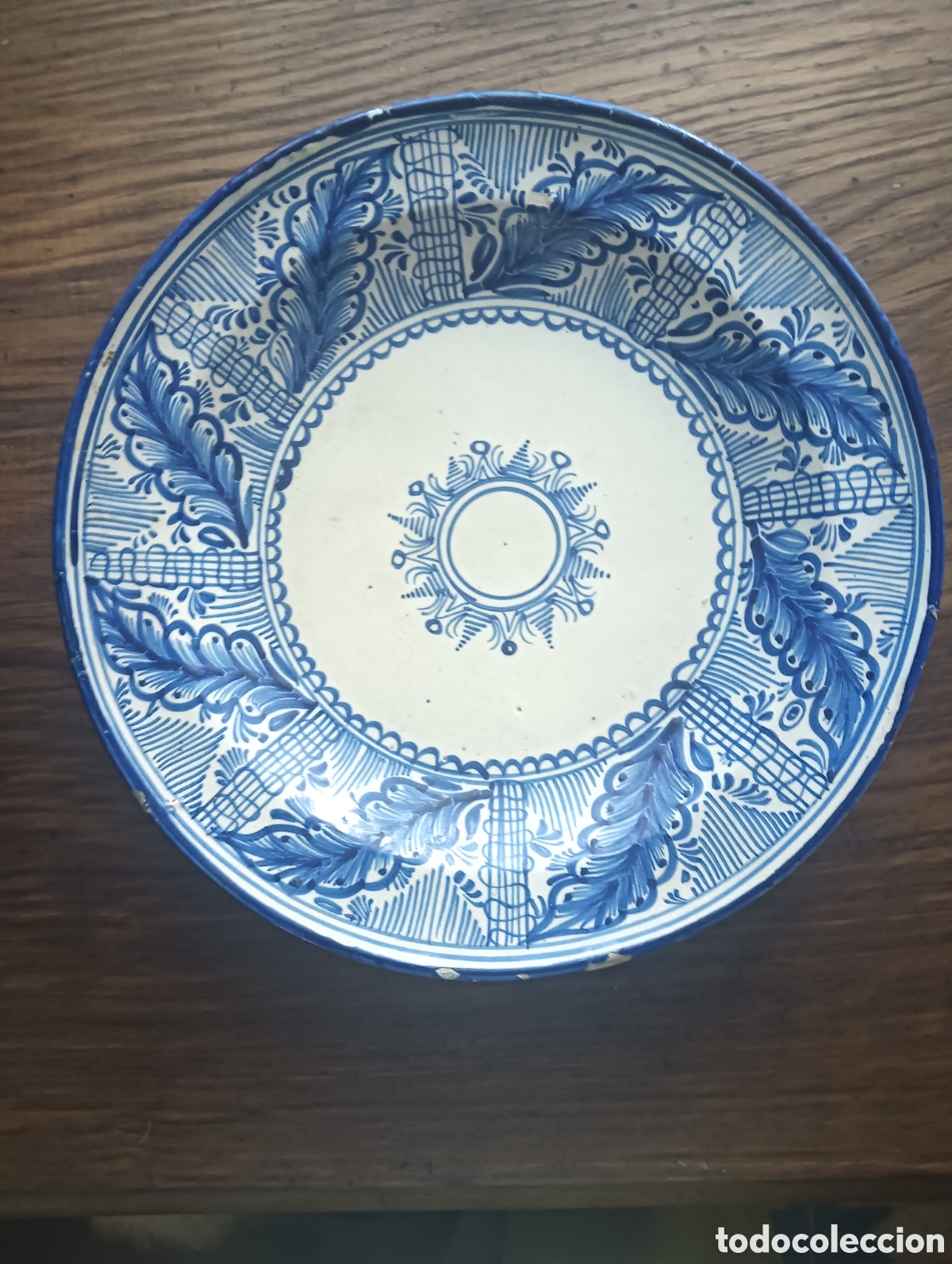 Antig&uuml;edades: Gran plato Antiguo Cer&aacute;mica Manises Siglo XIX - 36 cm