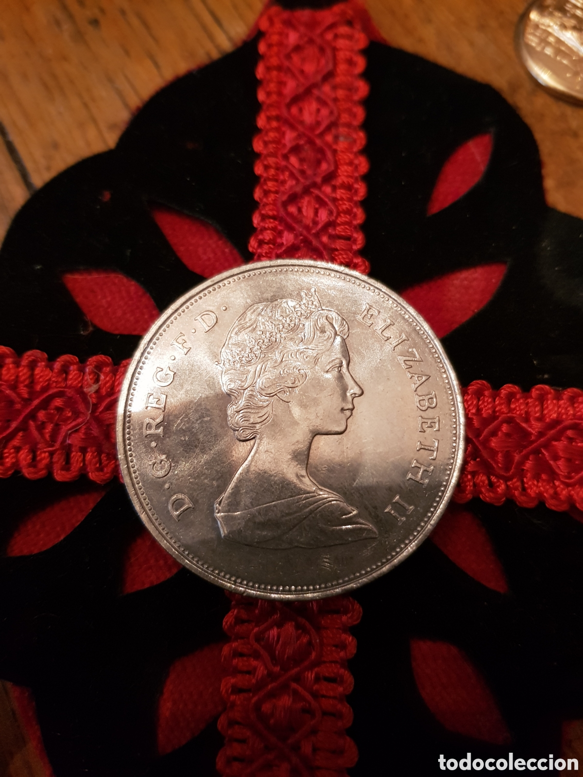 Antig&uuml;edades: ANTIGUA MEDALLA 1980REINA ELISABETH II
