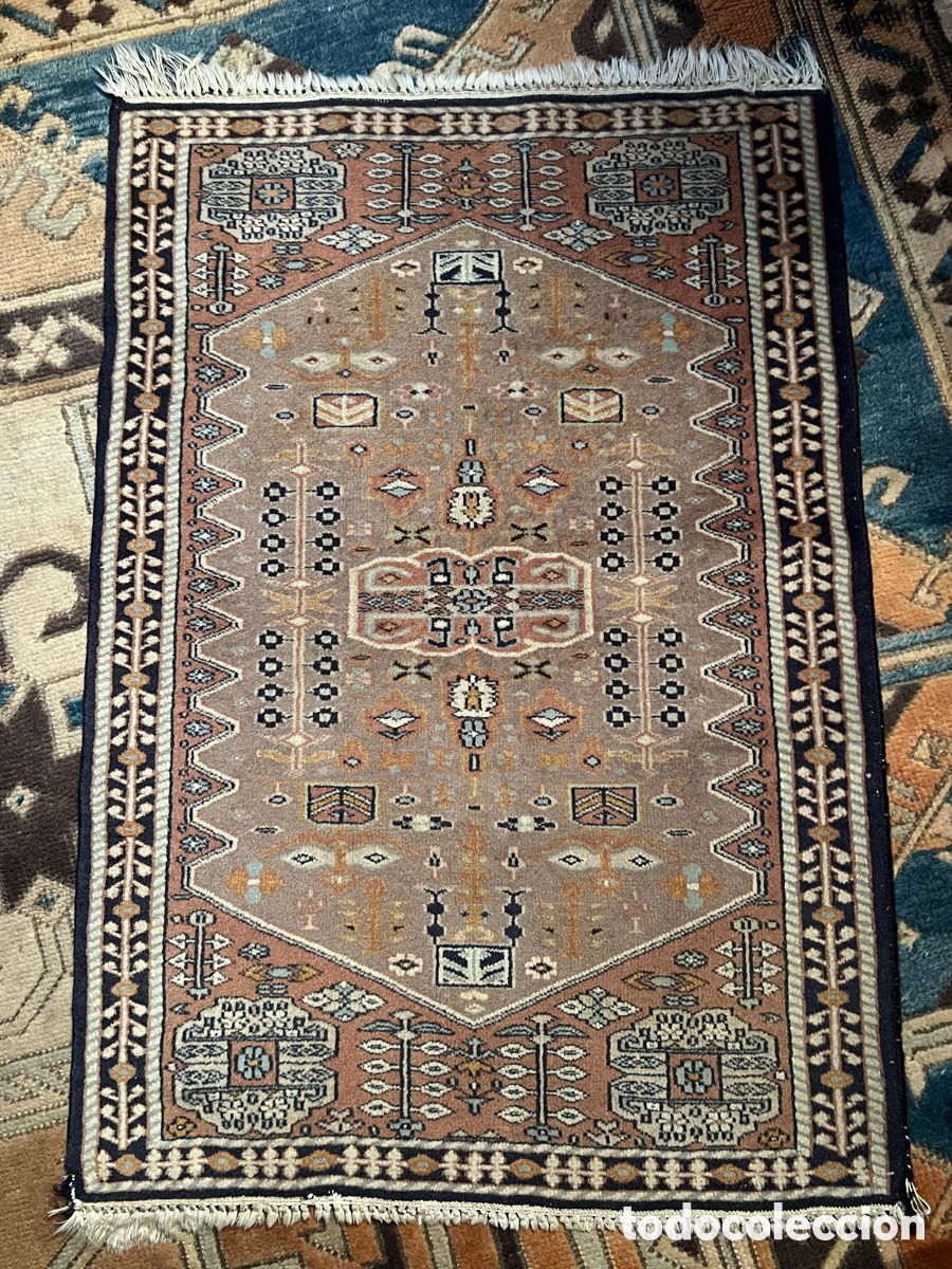 Antiquit&auml;ten: Preciosa alfombra persa anudada a mano lana y seda