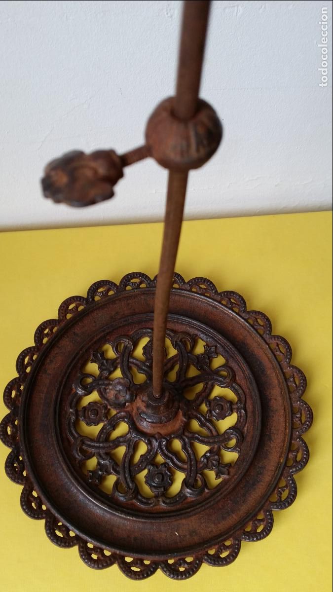 Antig&uuml;edades: Antiguo soporte para escaparates - Foto 5